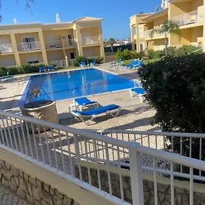 Parra Holidays - Close To Gale Apartamento