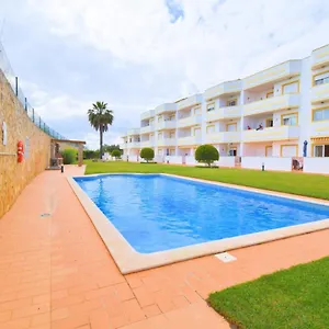 Private Large Terrace Facing The Swimming Pool Apartamento